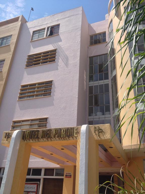 Hotel Del Parque Guadalajara Esterno foto